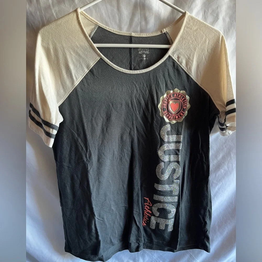 short sleeve Justice T-shirt